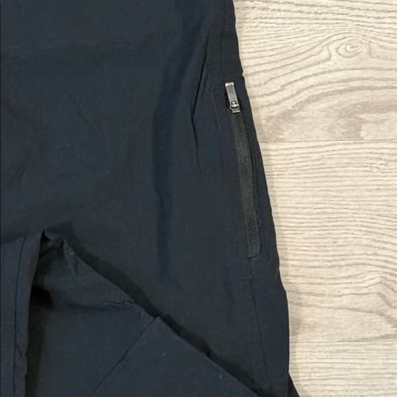 Columbia Women's Black Pants - Picture 11 of 16